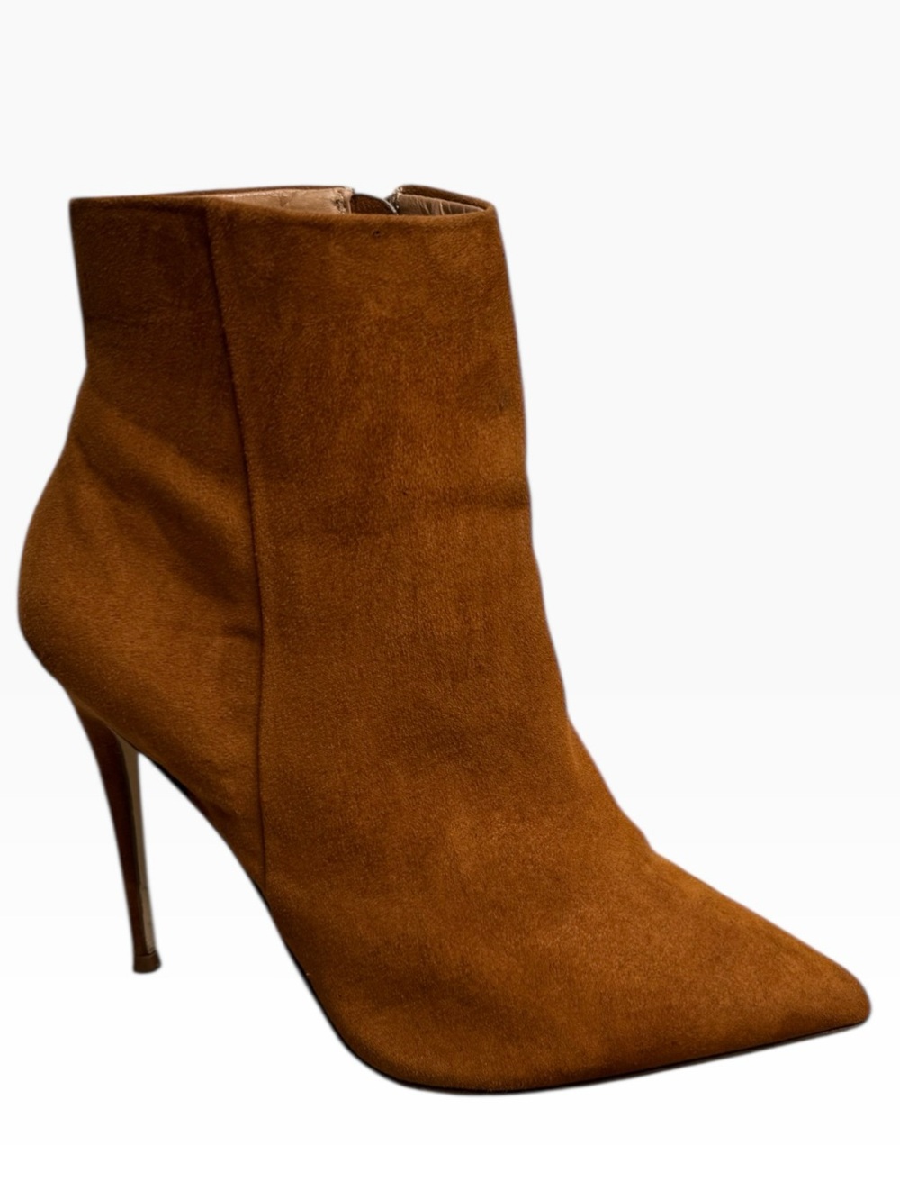 Steve Madden Pointed Suede Ankle Boot in Cognac Size:9